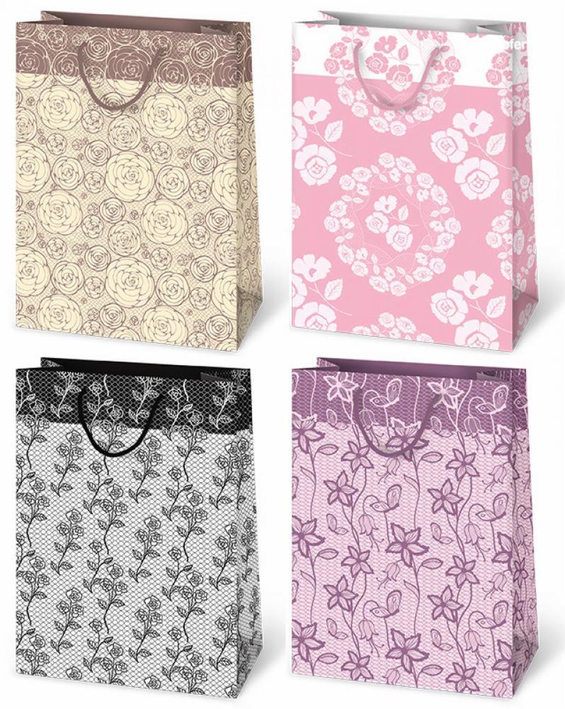 Cztery torebki prezentowe z różnymi wzorami kwiatowymi: beżowe róże, różowe kwiaty, czarna koronka z różami i fioletowe kwiaty na tle koronki.