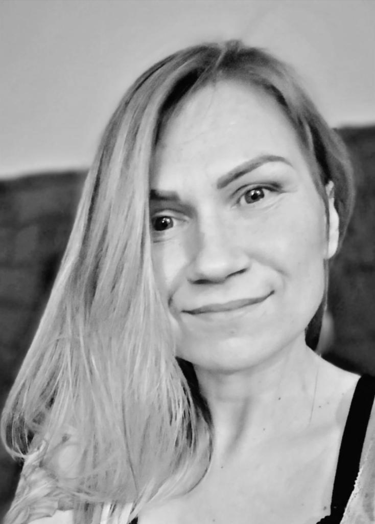 Finanse to moja pasja. Z wielką przyjemnością pomogę Państwu wybrać najkorzystniejszą ofertę.