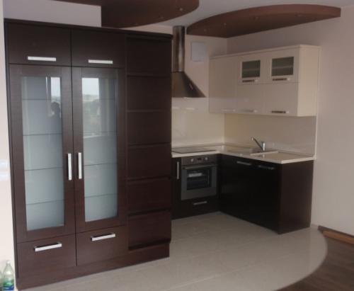 Wykończenia mieszkaniowe . Takze sprzedarz i montaż okien - drzwi