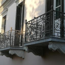 FUH FABRO - Zabudowa Balkonu w Bloku Stary Sącz
