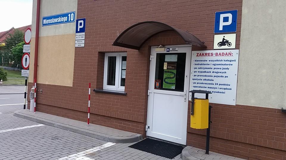 Wejście do Pracowni Psychologicznej SMART przy WORD Agnieszka Suska