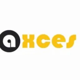 Logo firmy Axcess: czarne koło z białą literą 'a' oraz żółty napis 'xcess' na białym tle.