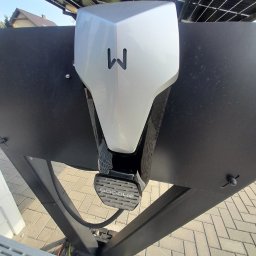 Business Consulting Solutions Krzysztof Strug - GoodWe wollbox 22KW ładowarka EV, możliwość zarządzania przez EzManager3000 od GoodWe