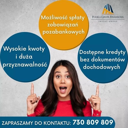 Kobieta z szeroko otwartymi ustami i uniesionymi palcami wskazującymi, prezentująca ofertę wysokich kwot i dużej przyznawalności, spłaty zobowiązań pozabankowych oraz dostępności bez dokumentów...