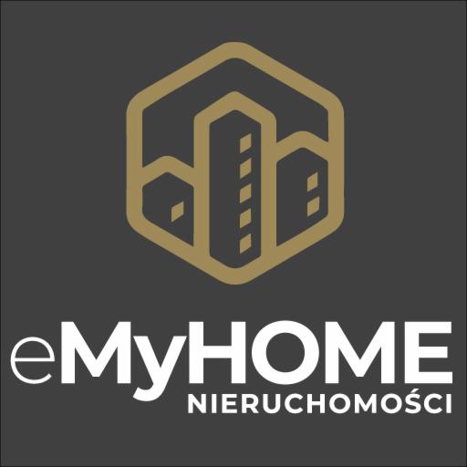 Logo firmy eMyHOME Nieruchomości z geometrycznym symbolem budynków w heksagonie, utrzymane w tonacji szarości i złota.