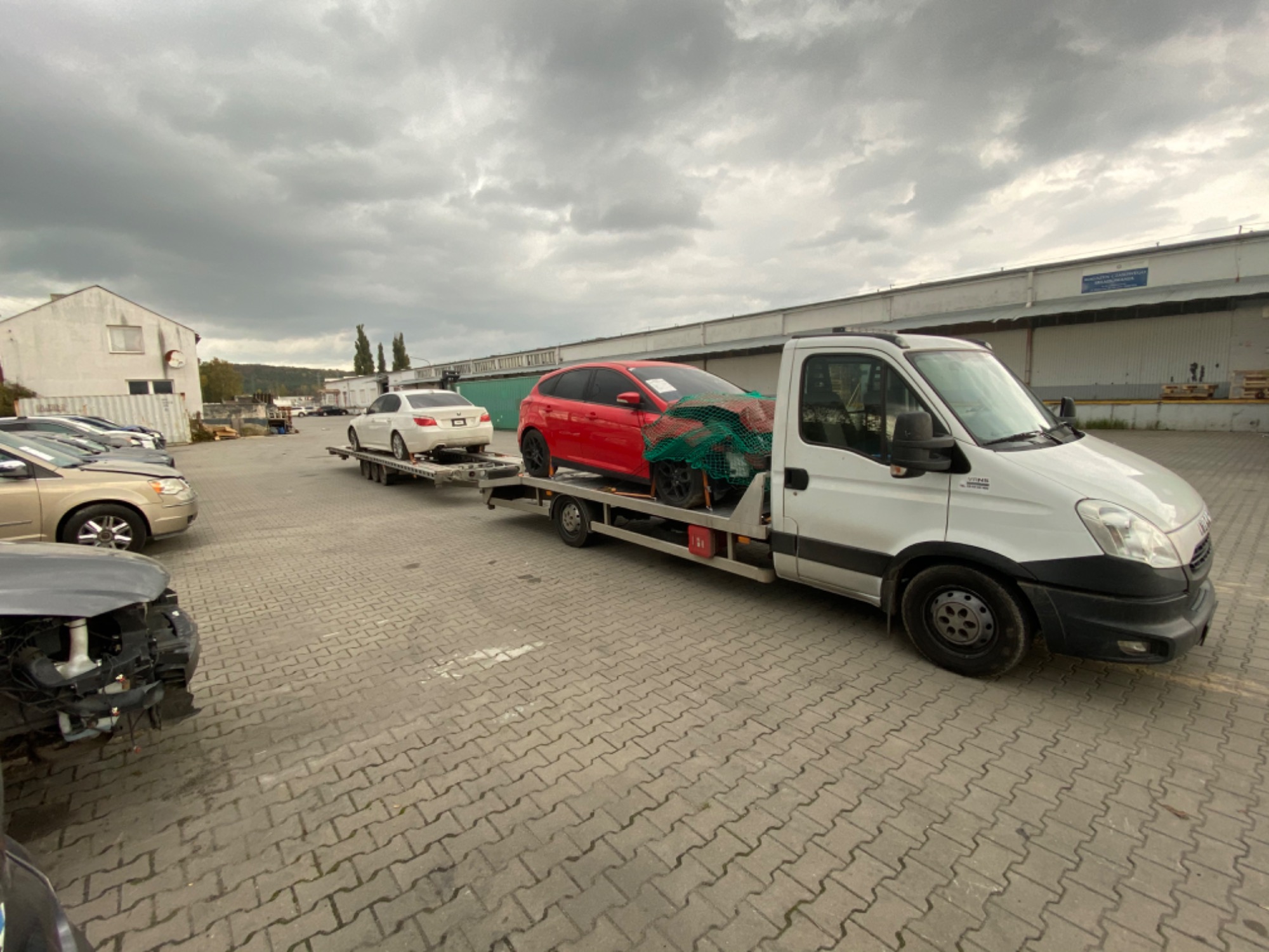 Transport samochodów z portu Gdynia do klienta