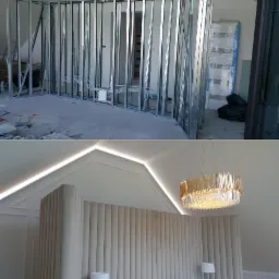 Dwuetapowe zdjęcie adaptacji poddasza: surowa metalowa konstrukcja ścianki działowej z widocznymi przewodami elektrycznymi oraz gotowa sypialnia z oświetleniem LED, tapicerowanym panelem ściennym...