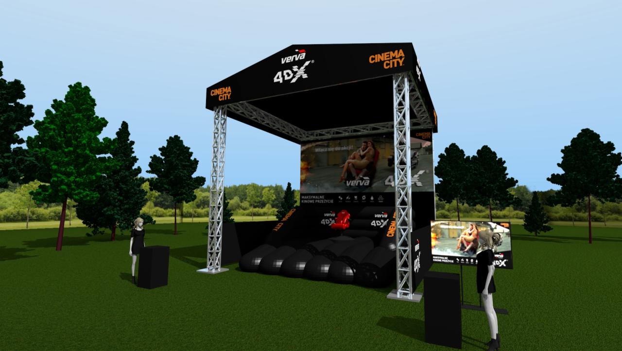Wizualizacja stoiska promocyjnego Cinema City 4DX na zielonym trawniku, z ekranami wyświetlającymi fragmenty filmów i logotypami Verva, otoczonego drzewami i postaciami manekinów.