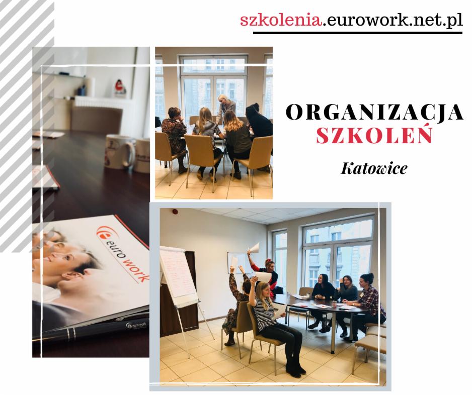 Kolaż zdjęć z sali szkoleniowej: uczestnicy siedzą przy stołach, prowadzący omawia zagadnienia. Na pierwszym planie broszura firmy Euro Work i długopis.