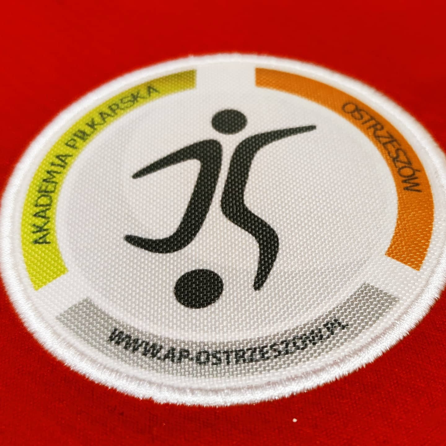 Aplikacja z naszywką sublimowaną