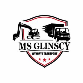 Grafika logo firmy MS GLINSCY przedstawiająca sylwetki koparki i ciężarówki w ruchu, umieszczone w stylizowanej tarczy z czerwoną i czarną obwódką, poniżej napis 'Wykopy i Transport' oraz trzy...