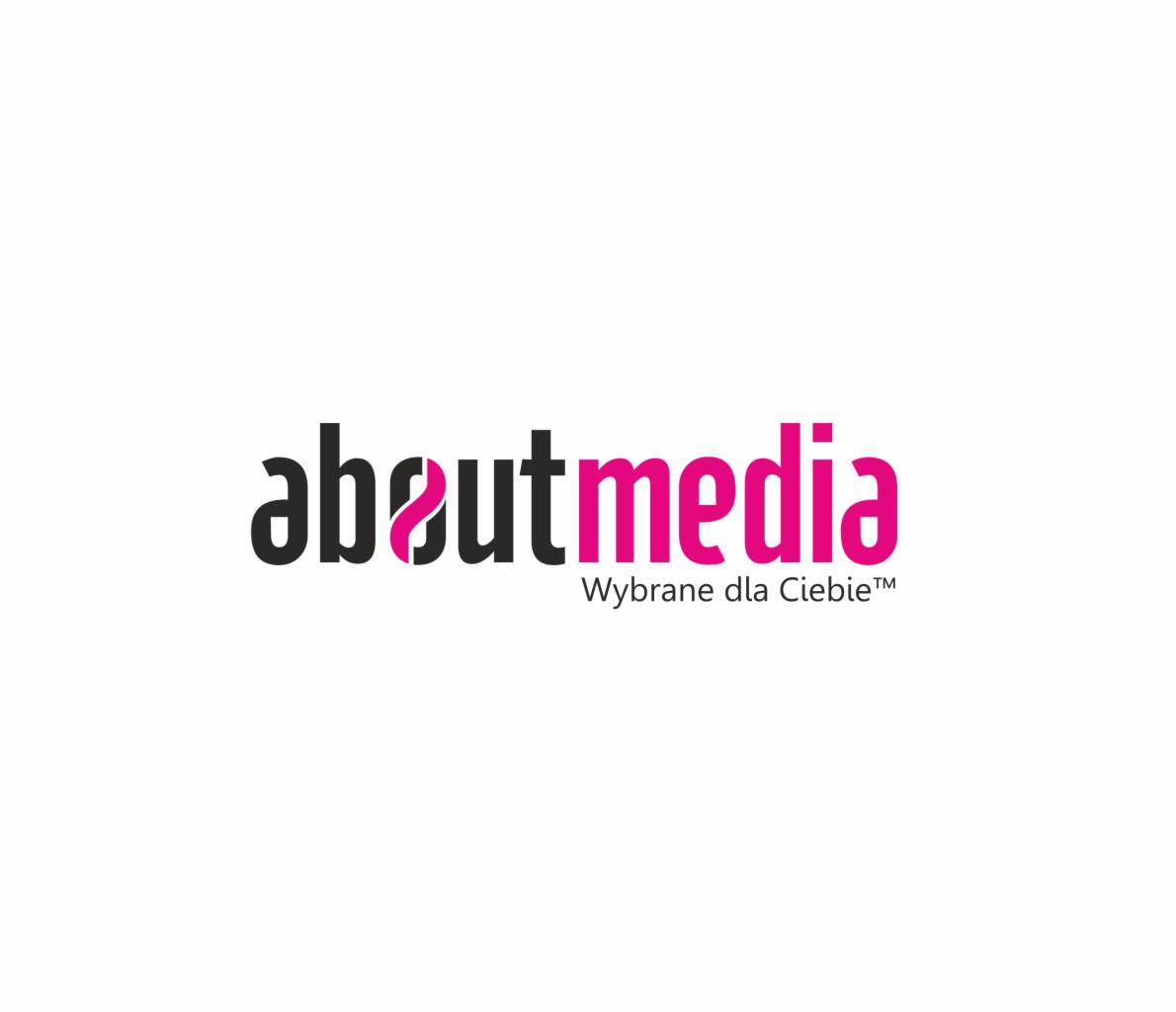 Logo firmy Aboutmedia z czarnym napisem 'about' i różowym 'media', pod spodem slogan 'Wybrane dla Ciebie™'.