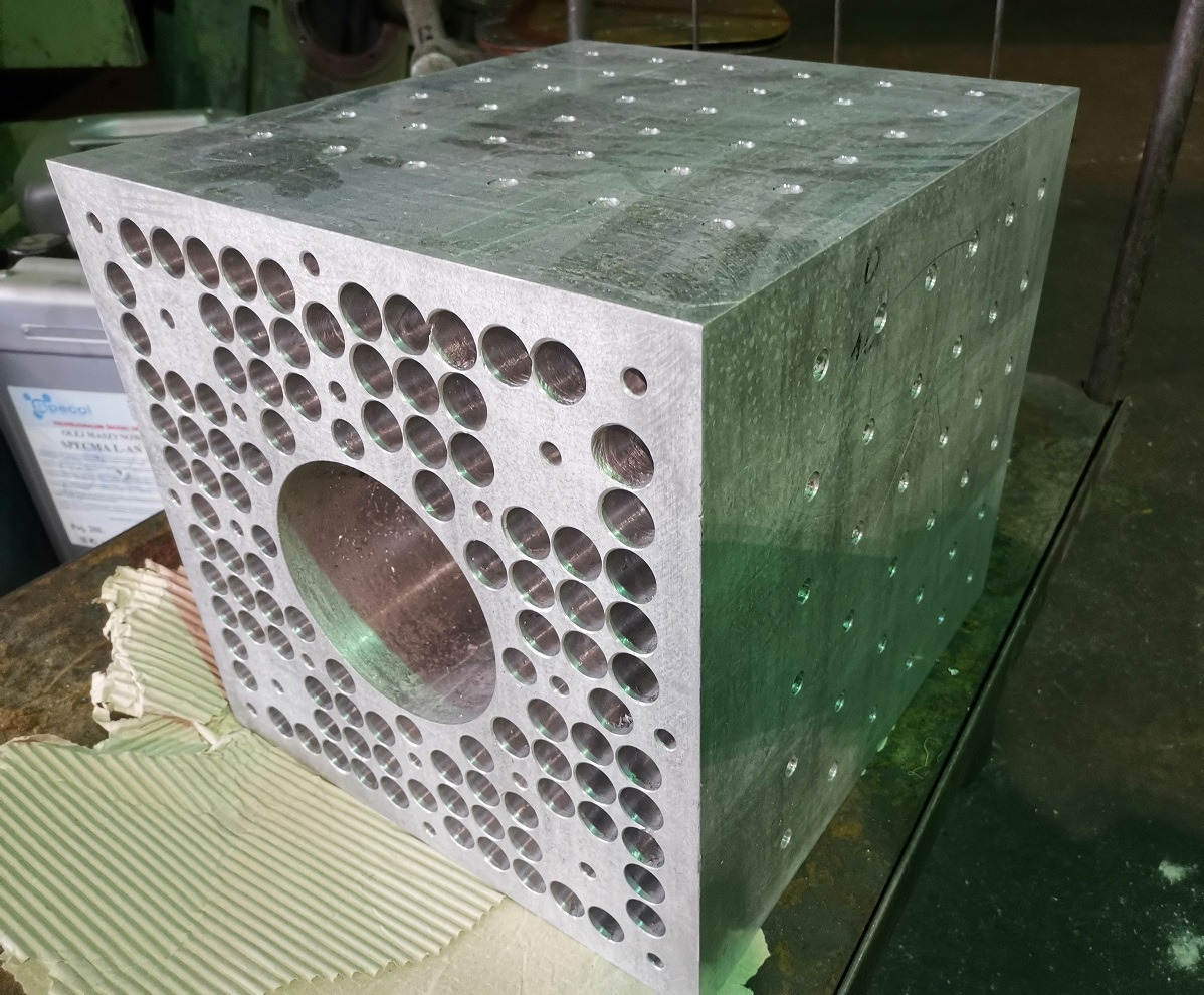 Blok z magnezu wykonany przez nas