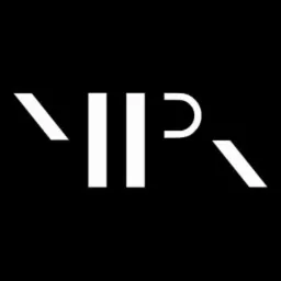 Białe, stylizowane litery 'MPR' na czarnym tle, tworzące minimalistyczne logo firmy.