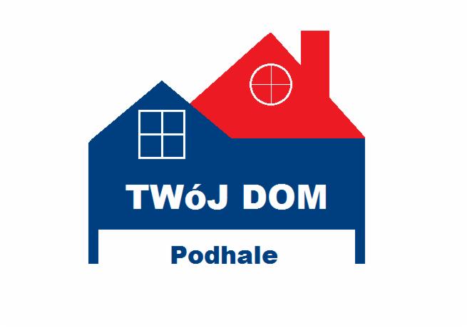 Grafika wektorowa: stylizowany niebiesko-czerwony dom z napisem 'TWÓJ DOM Podhale', okno z białymi szprosami i okrągłe okno na czerwonym dachu z kominem.