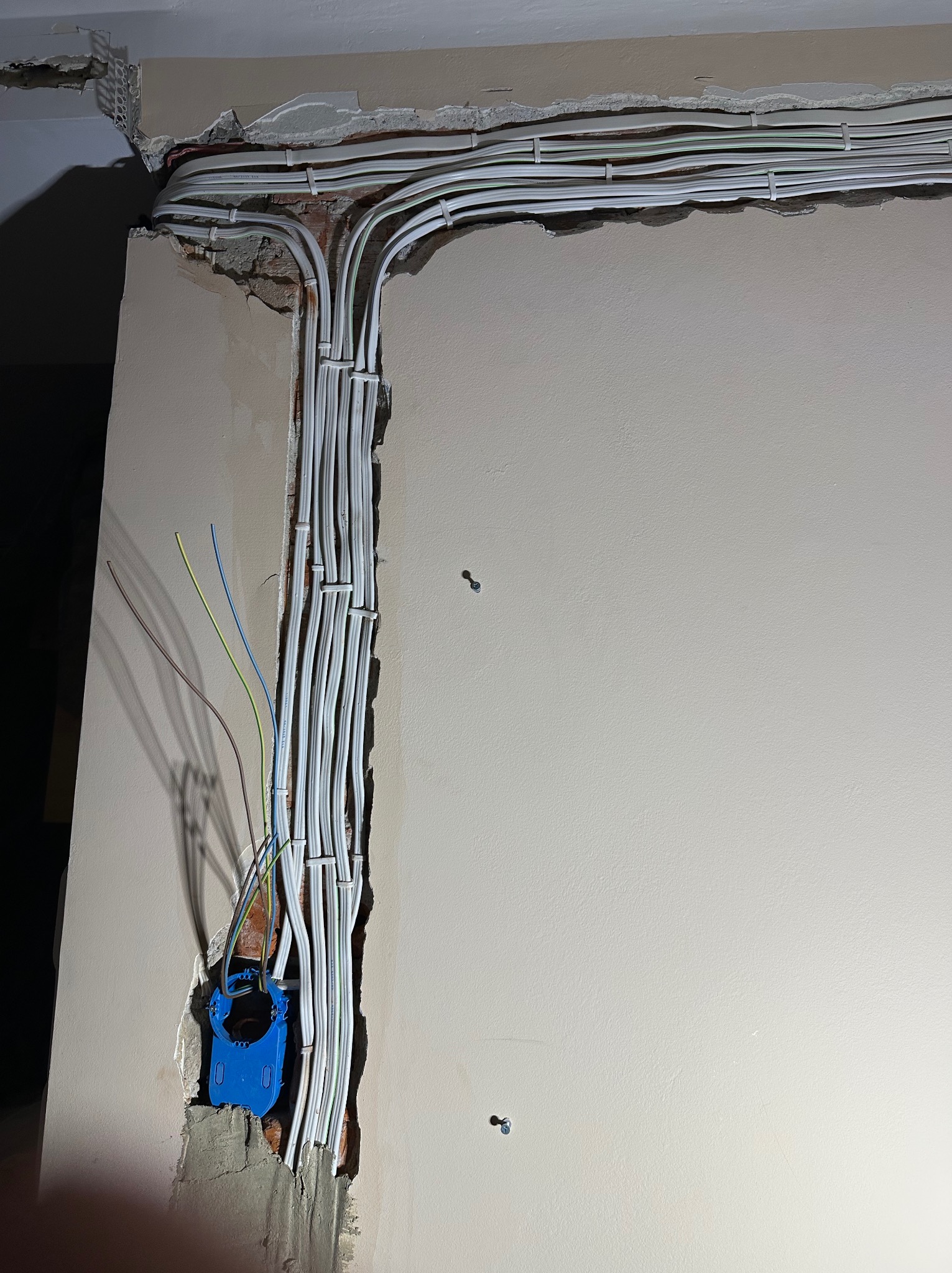 Wymiana instalacji elektrycznej w mieszkaniu