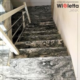 Usługi Kamieniarskie Janik Wioletta - Schody wewnętrzne z granitu – eleganckie i trwałe wykończenie wnętrza, odporne na ścieranie i łatwe w pielęgnacji.