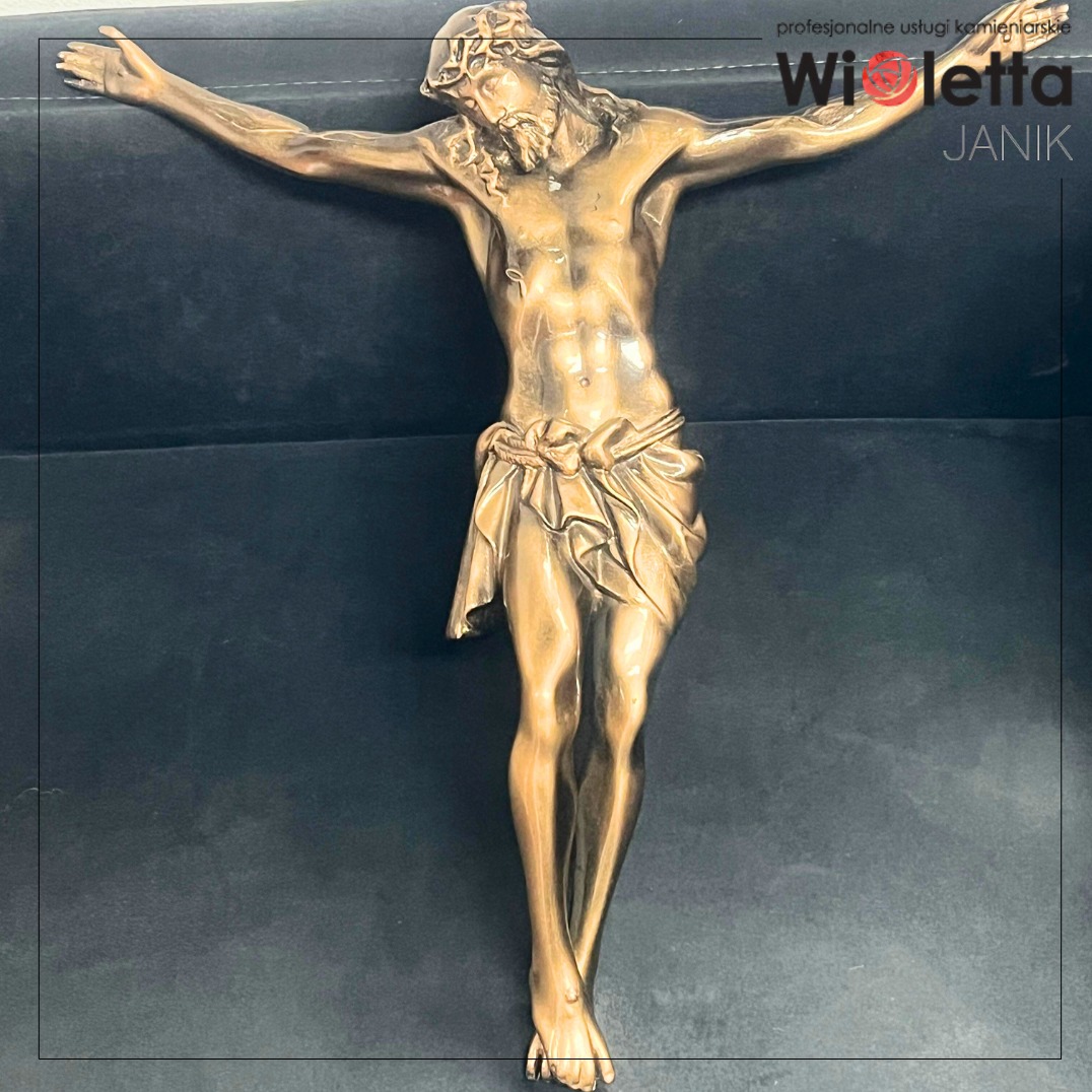 Element nagrobny z brązu – klasyczny element ozdobny i religijny, wykonany z dbałością o detale.