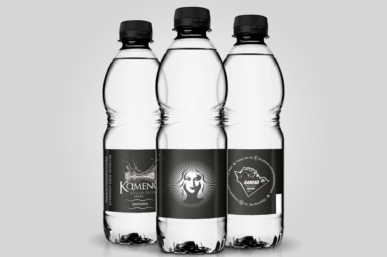 Polecamy wodę w opakowaniach 0,3l szkło z logo firmy 0,5l i 1,5l w butelkach PET 19l do dystrybutorów