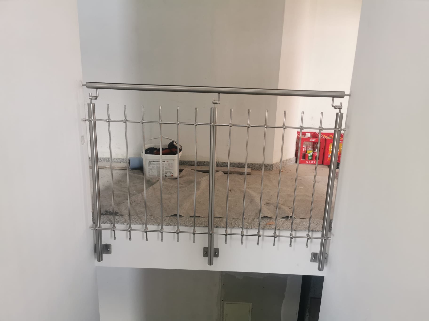 Balustrada nierdzewna z prętami