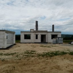 Domibud Dominik Tytuła Budowa domów od podstaw - Idealna Hydroizolacja Fundamentów Łańcut