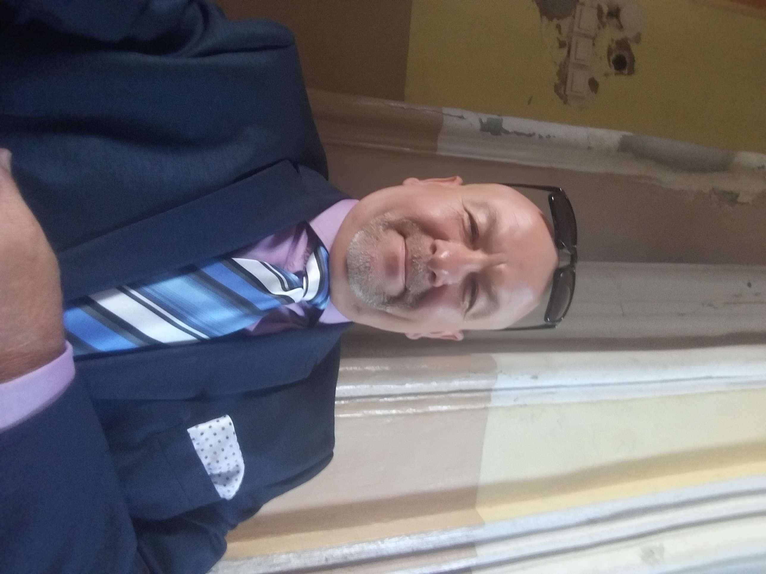 Nazywam się Dariusz Łągwa, współpracuje z firmą Nationale-Nederlanden od ponad 21 lat.