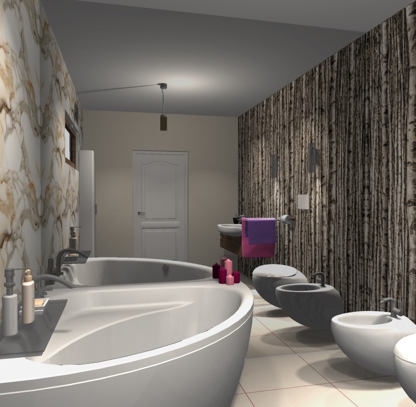 Przestronna łazienka z wanną wolnostojącą, bidetem i toaletą, ściana wykończona tapetą w motywie brzozowego lasu, marmurowa ściana z umywalką w tle, akcesoria łazienkowe w odcieniach różu.