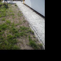 Układanie kostki brukowej Męcinka 1