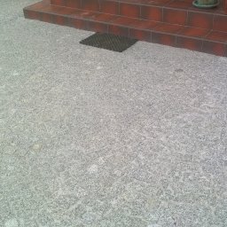 Układanie kostki brukowej Męcinka 4