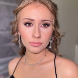 Makijaż studniówkowy