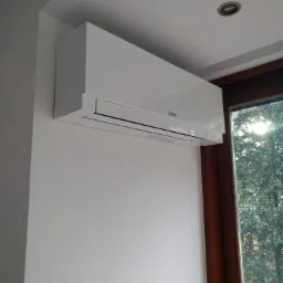 Klimatyzator Mitsubishi MSZ-EF w kolorze białej perły