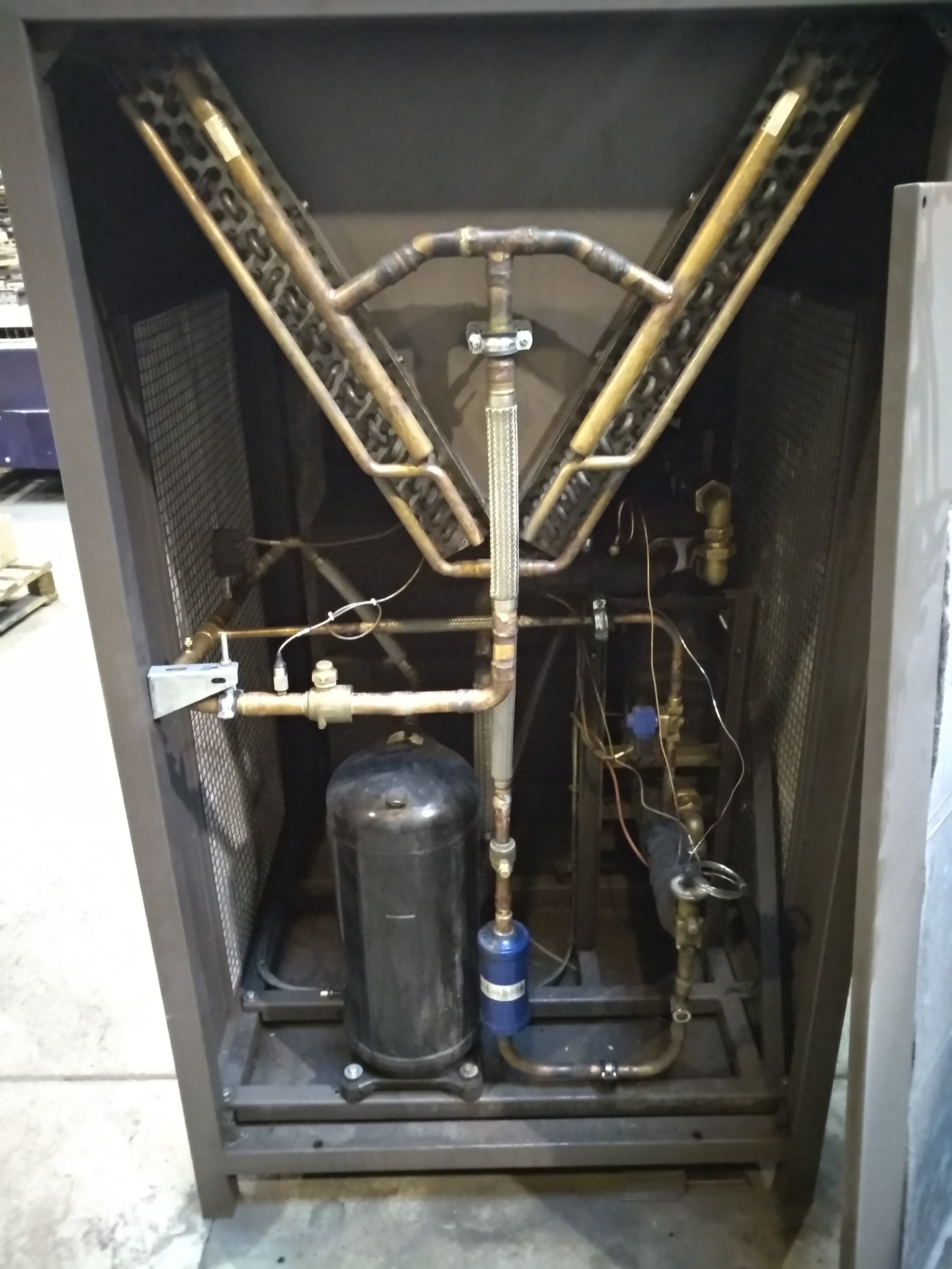 Naprawa chillera do chłodzenia wody (agregat wody lodowej)