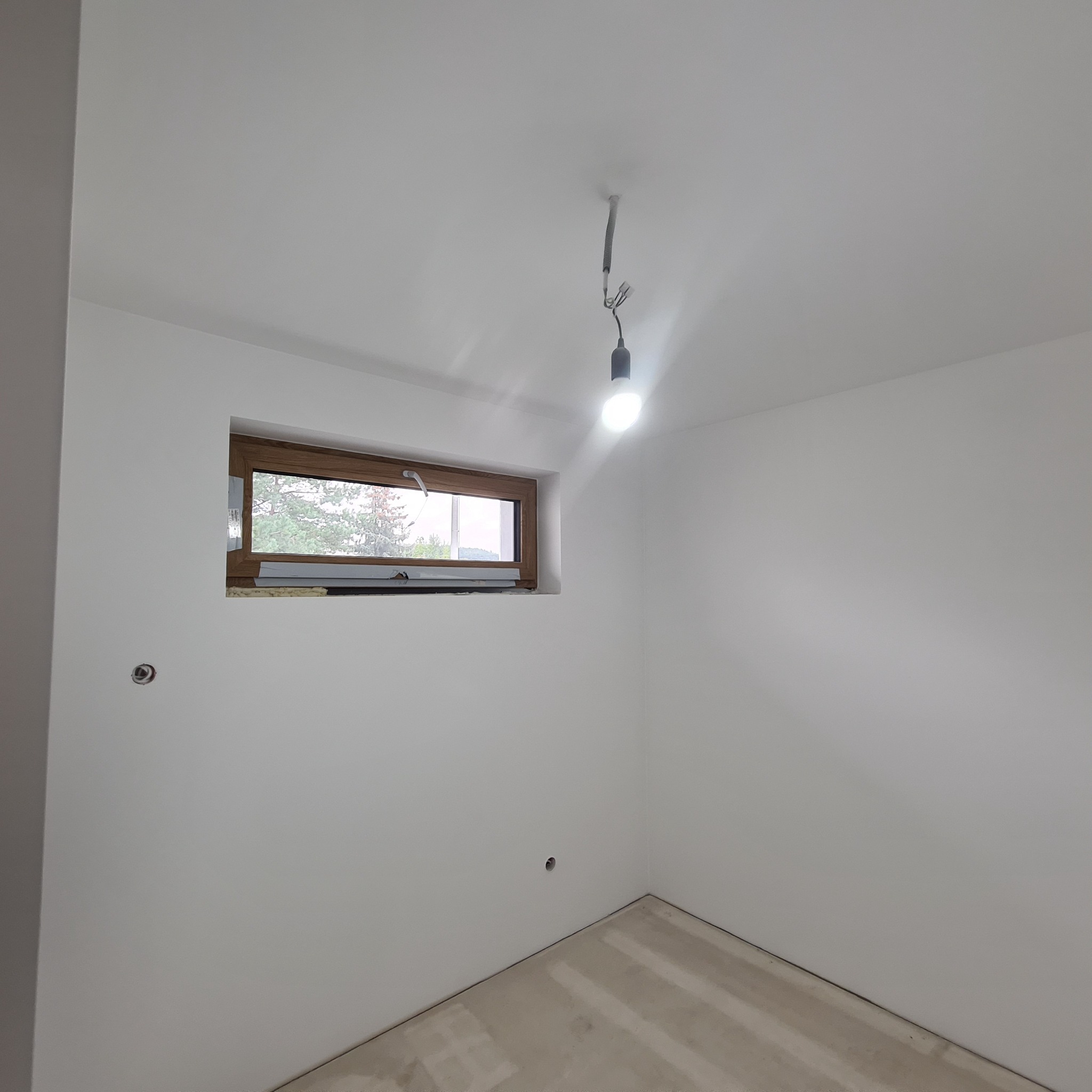 Malowanie podkładem + malowanie na biało