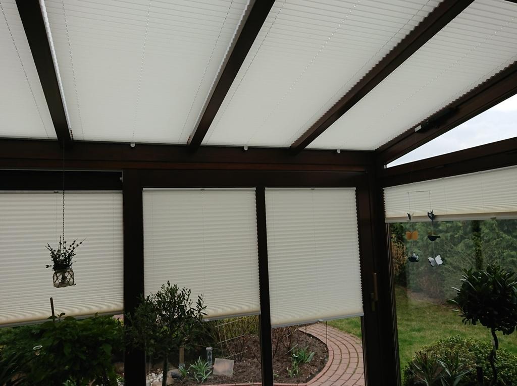 Plisy PB 10 do ogrodów zimowych.