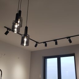 TwojElektryk - Oświetlenie Schod&oacute;w Poznań