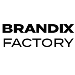 Czarny napis 'BRANDIX FACTORY' na ciemnym tle, prawdopodobnie logo firmy.