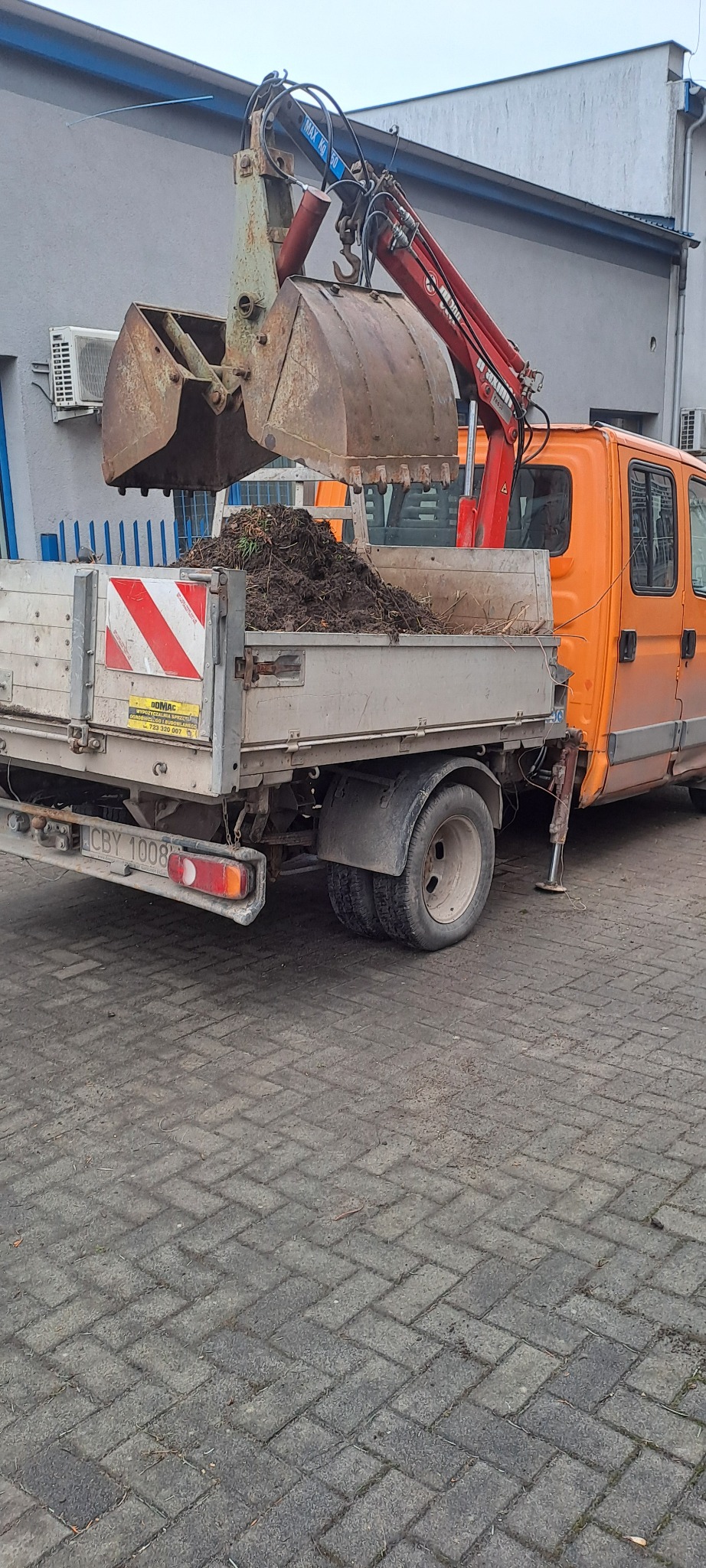 Wywóz ziemi Resztek roślinnych