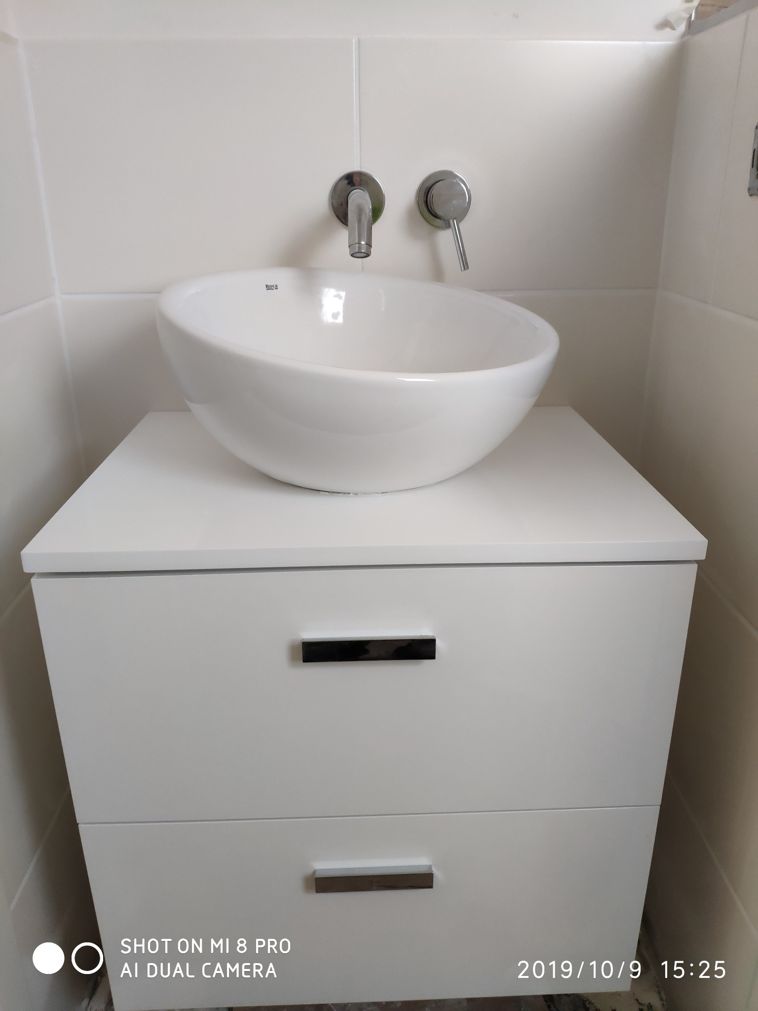 Umywalka + Bateria podtynkowa