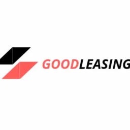Logo firmy GoodLeasing z abstrakcyjnym symbolem w kolorach czarnym i koralowym, nazwa firmy w kolorze czarnym i koralowym na białym tle.