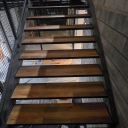 Montaż wykładzin Dąbrówki 1