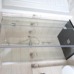 Kabina. Brodzik Roca 