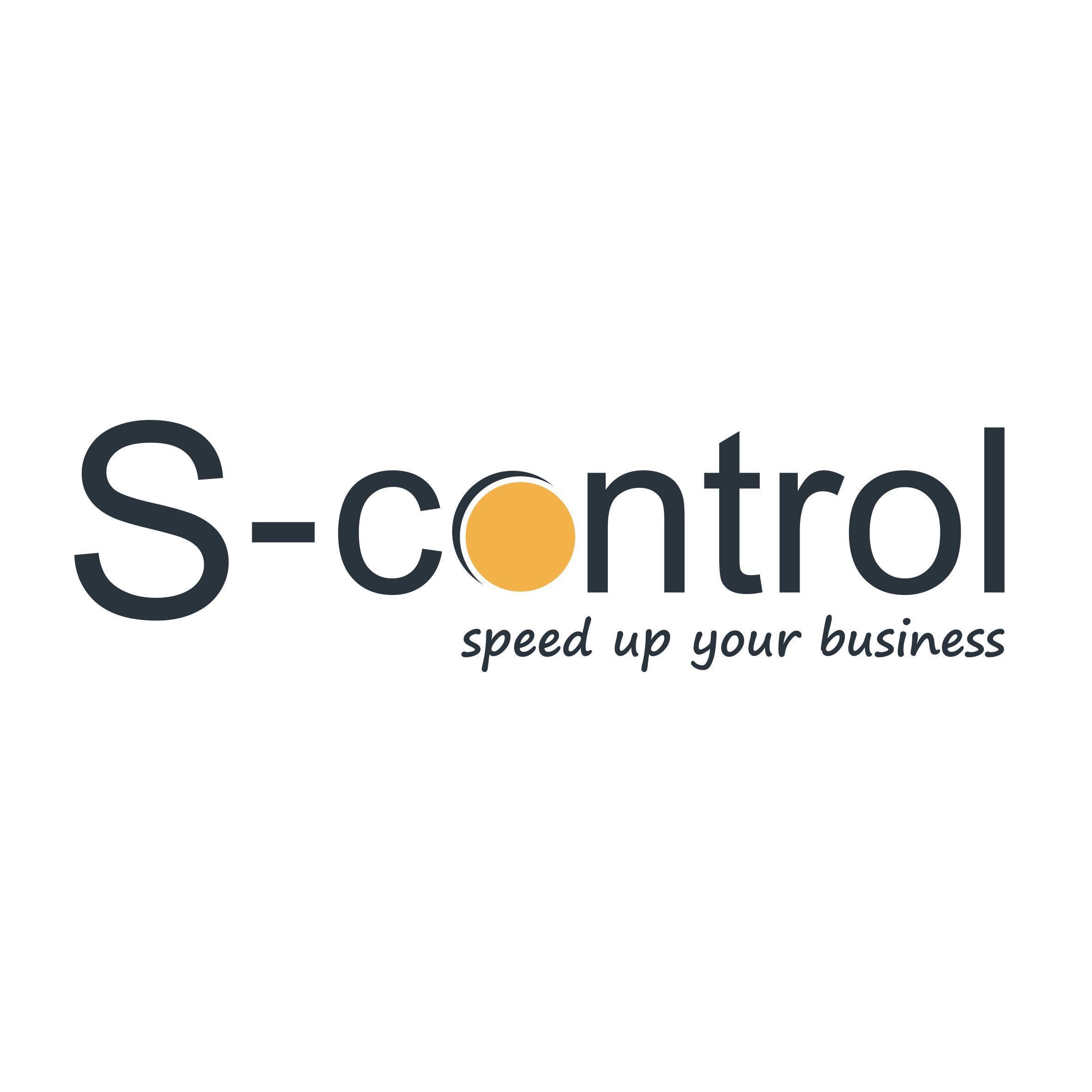 Logo firmy S-control z hasłem 'speed up your business', gdzie litera 'o' w nazwie jest zastąpiona pomarańczowym kołem.