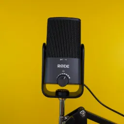 Studio nagrań w Krakowie - profesjonalna jakość dźwięku dzięki mikrofonom studyjnym RODE