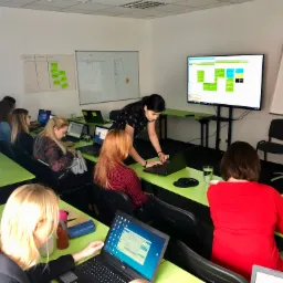 Wdrażamy system enova365 i szkolimy z obsługi