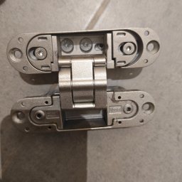 LevelUp - Wymiana zawiasu wewnętrznego