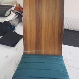 Krzesło pod wymianie tkaniny
Kolor velvet morski