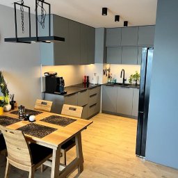 Kuchnie na wymiar Rybna 4