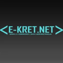 Niebieski logotyp E-KRET.NET na ciemnoszarym tle, z hasłem 'WWW | E-COMMERCE | SEO | ADMINISTRACJA' poniżej nazwy.