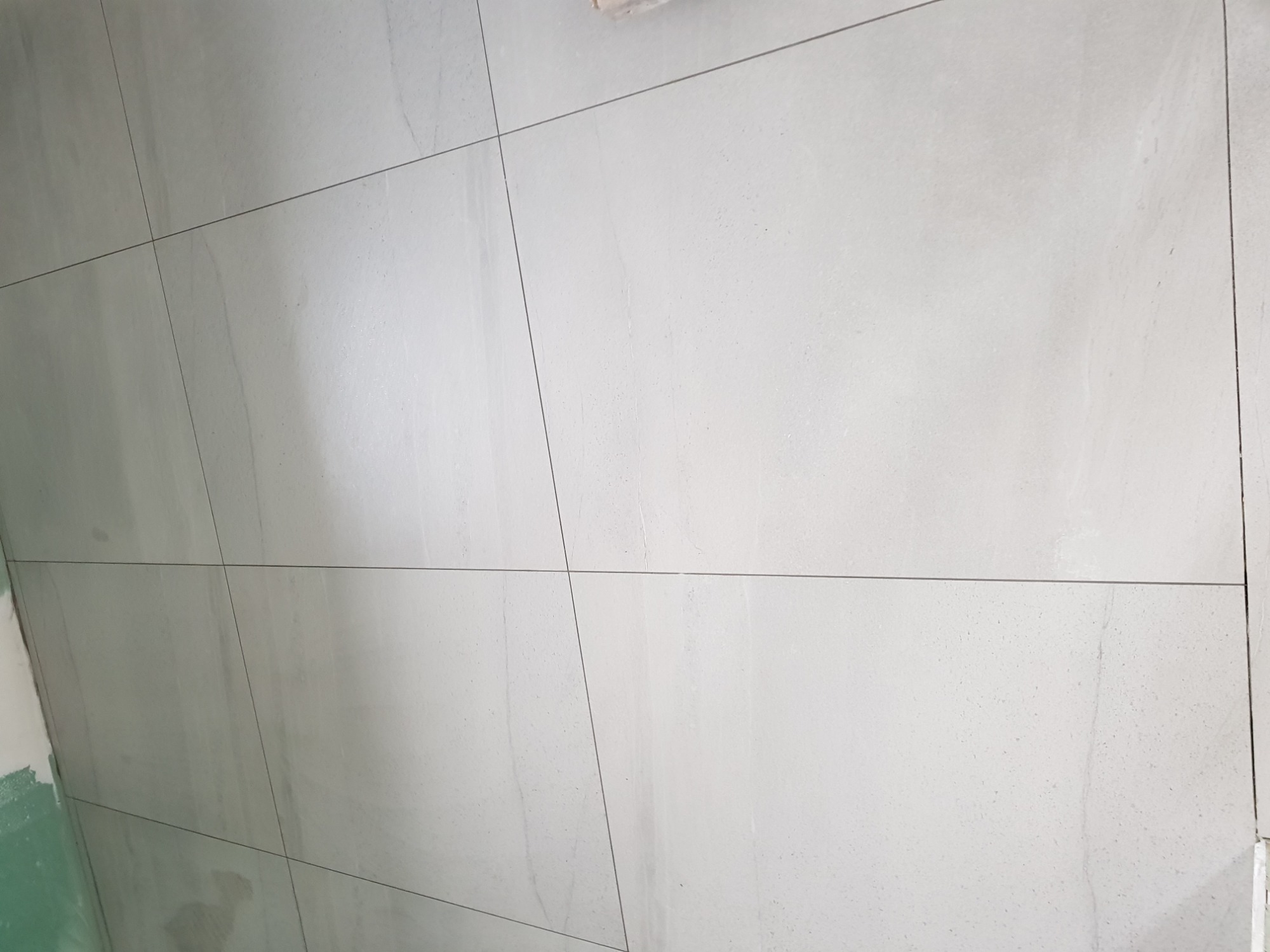 Płytki wielkoformatowe(spieki kwarcowe)