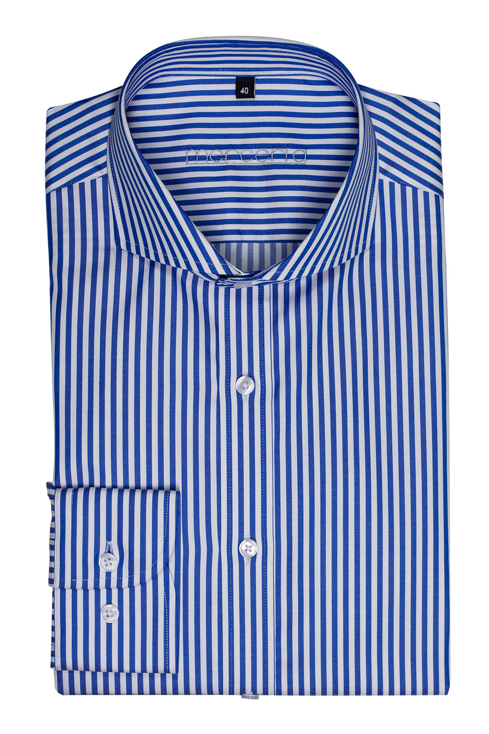 Złożona, nowa koszula męska w biało-niebieskie pionowe paski, widoczne guziki i rozmiar 40 na kołnierzyku.